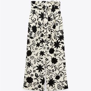 Zara WIDE LEG FLORAL PRINT PANT size. Xl